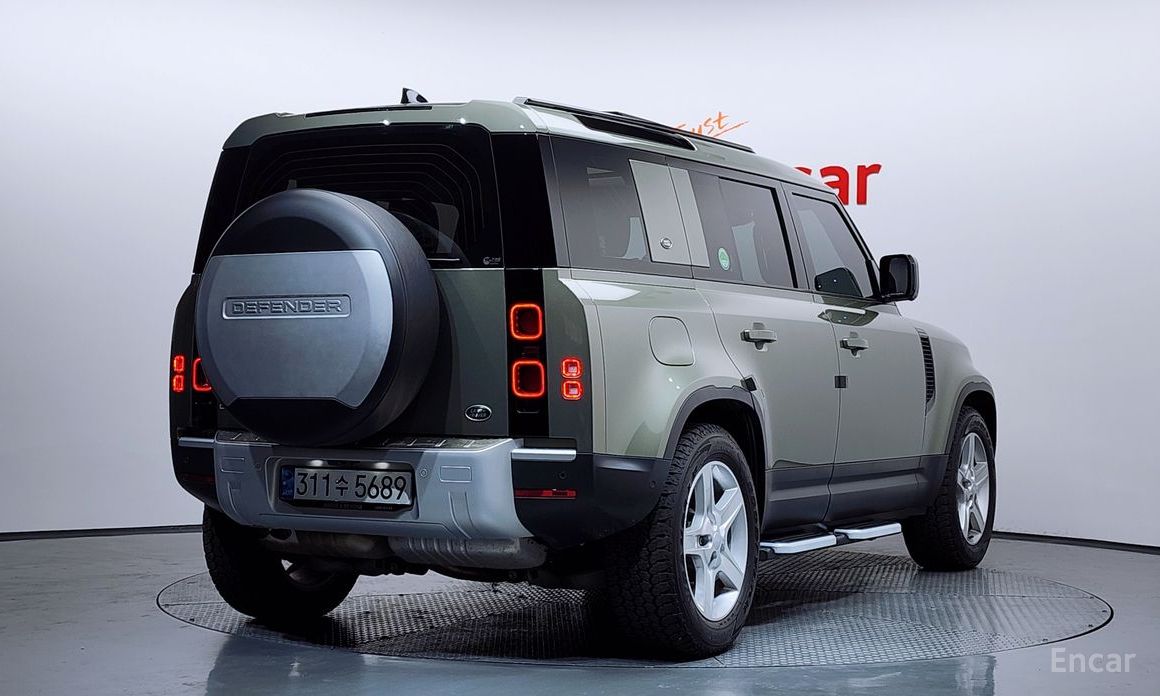 2022 Land Rover Defender II 110 D250 SE с пробегом 46 901 км