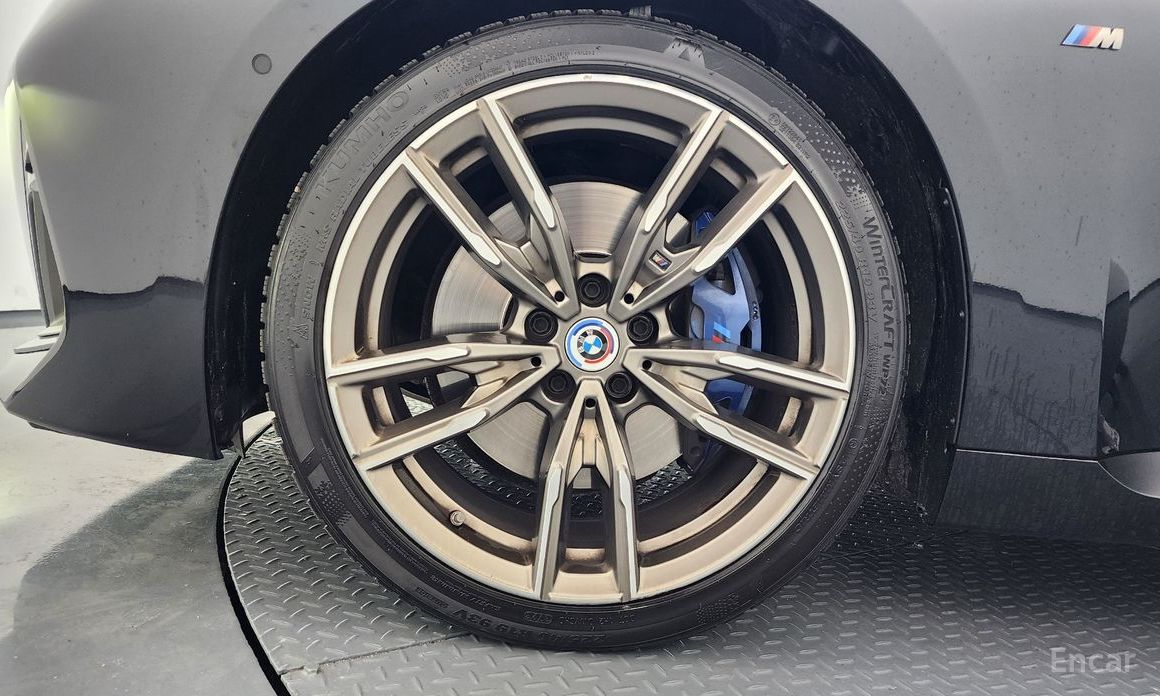 2023 BMW 2 серии G42 M240i xDrive Coupe с пробегом 27 698 км