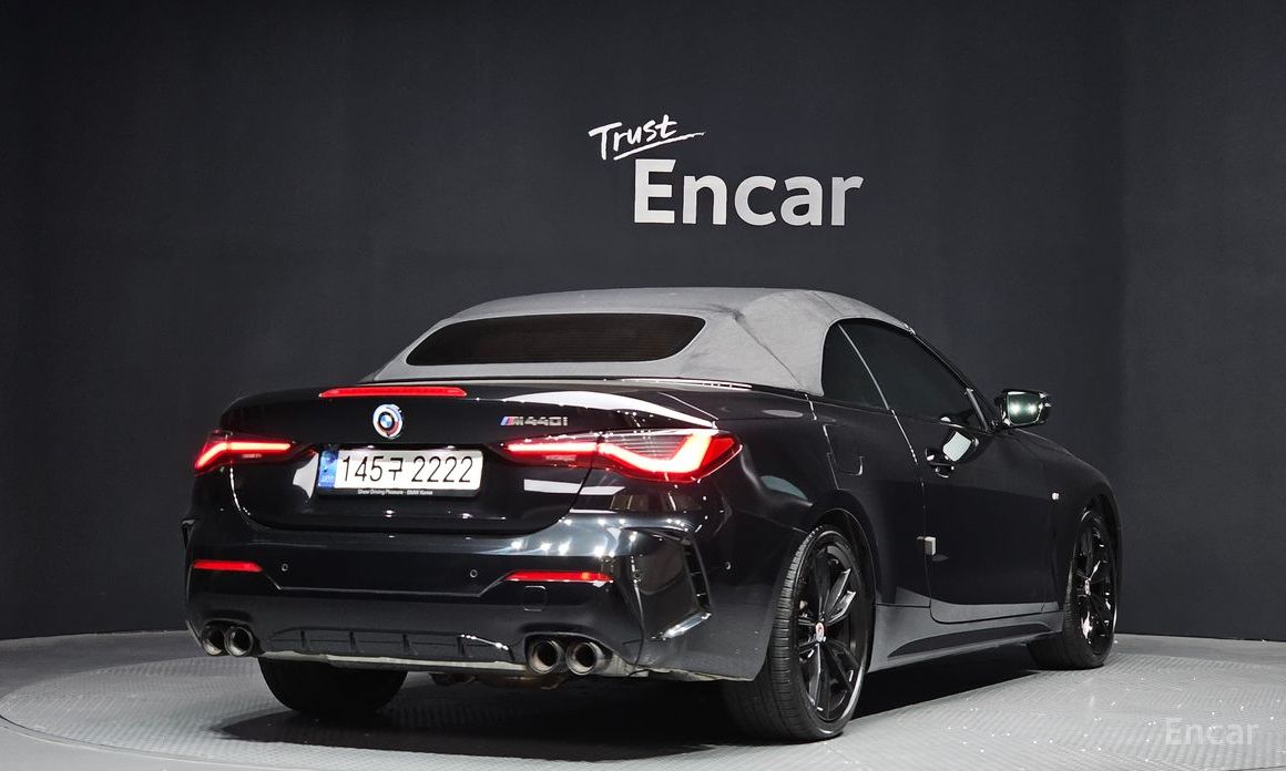2022 BMW 4 серии G22, G23, G26 M440i xDrive Online Exclusive Convertible с пробегом 25 495 км