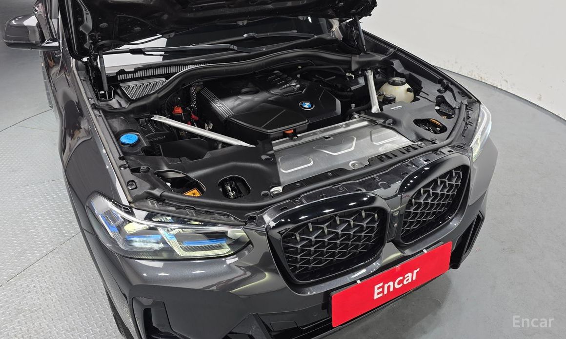 2023 BMW X4 II (G02) Рестайлинг xDrive20i M Sports Pro с пробегом 17 957 км