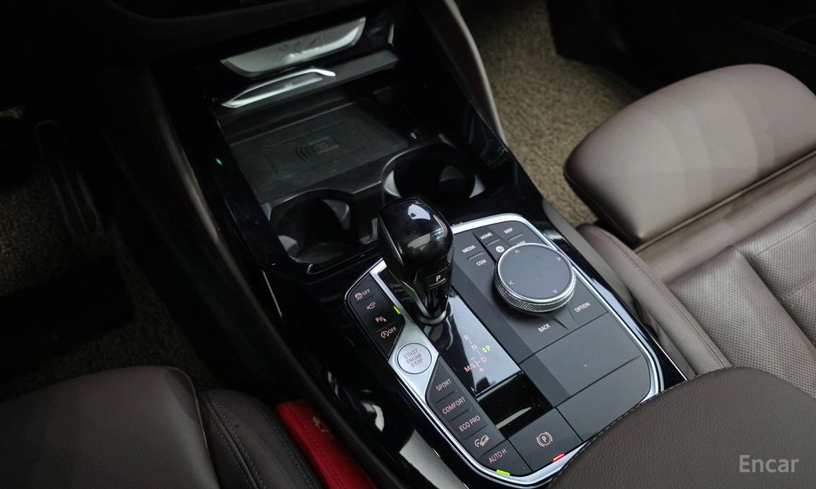 2023 BMW X4 II (G02) Рестайлинг xDrive20i M Sports Pro с пробегом 17 957 км