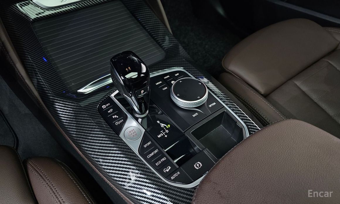 2024 BMW X4 II (G02) Рестайлинг xDrive20i M Sports Pro с пробегом 24 421 км