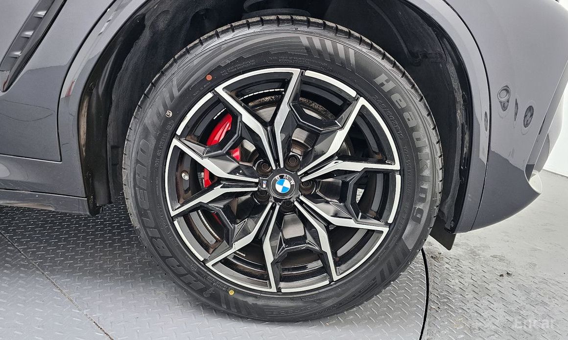 2023 BMW X4 II (G02) Рестайлинг xDrive20i M Sports Pro с пробегом 34 725 км