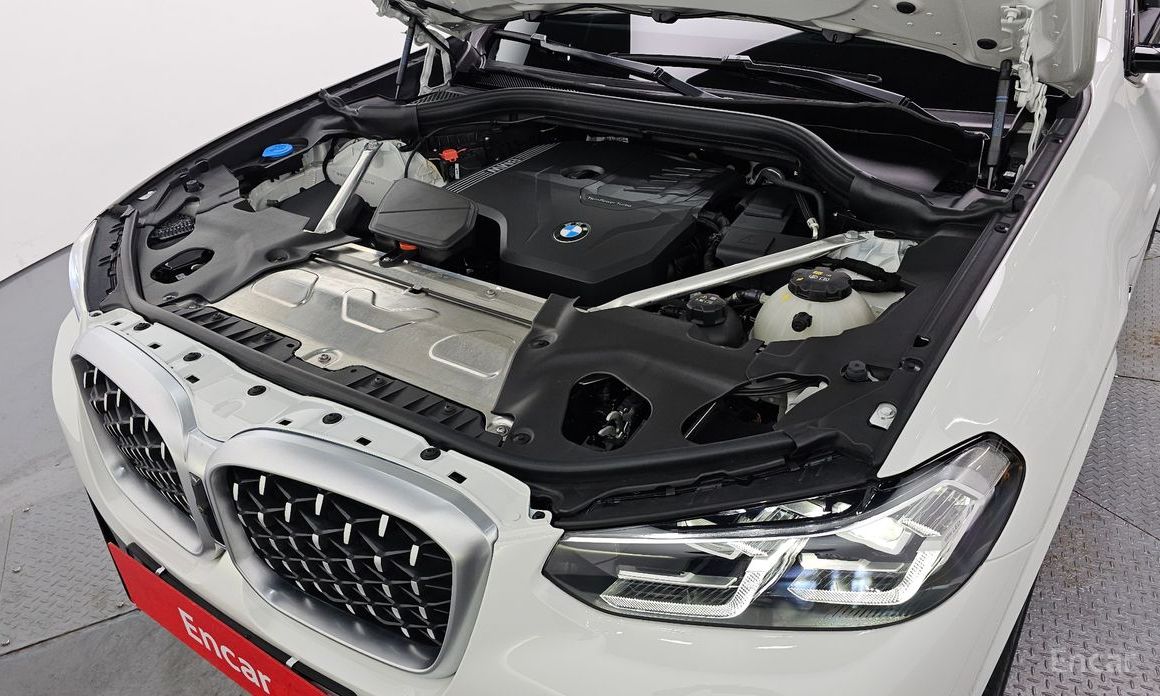 2025 BMW X4 II (G02) Рестайлинг xDrive20i M Sport с пробегом 8 109 км