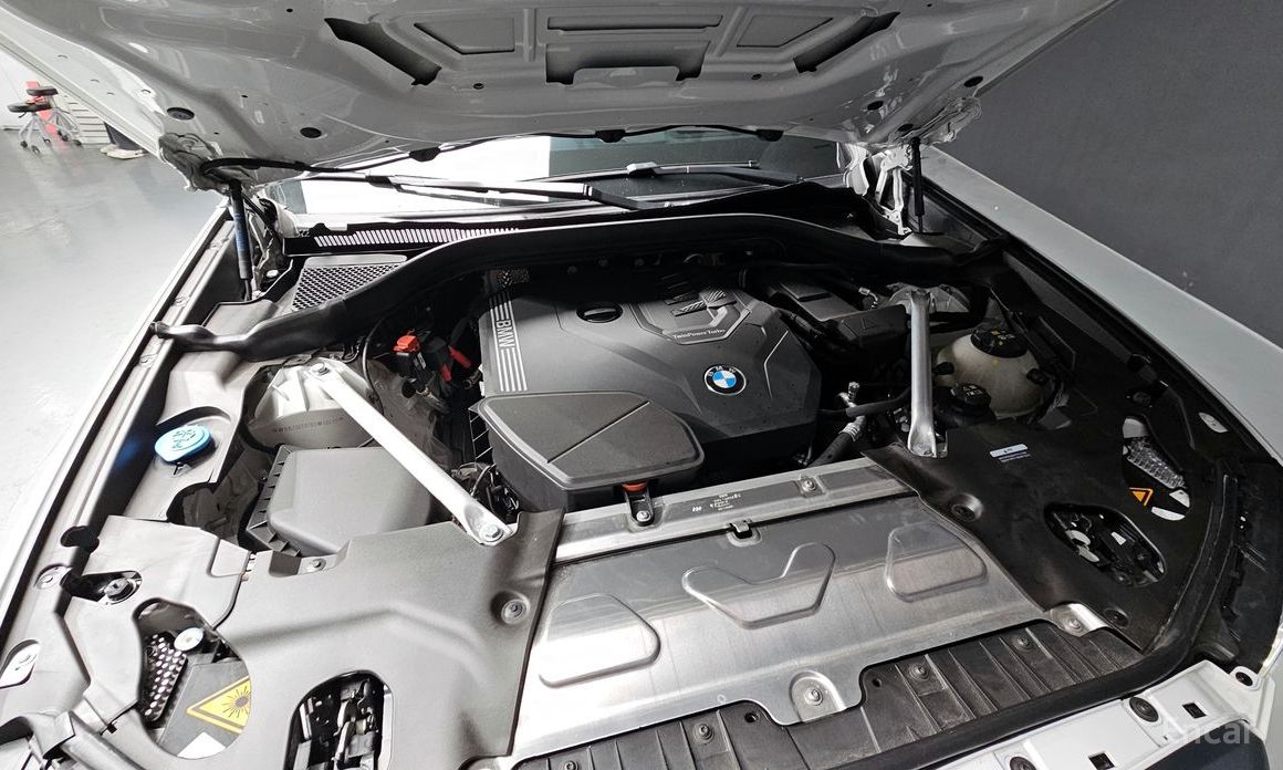 2024 BMW X4 II (G02) Рестайлинг xDrive20i M Sports Pro с пробегом 14 359 км