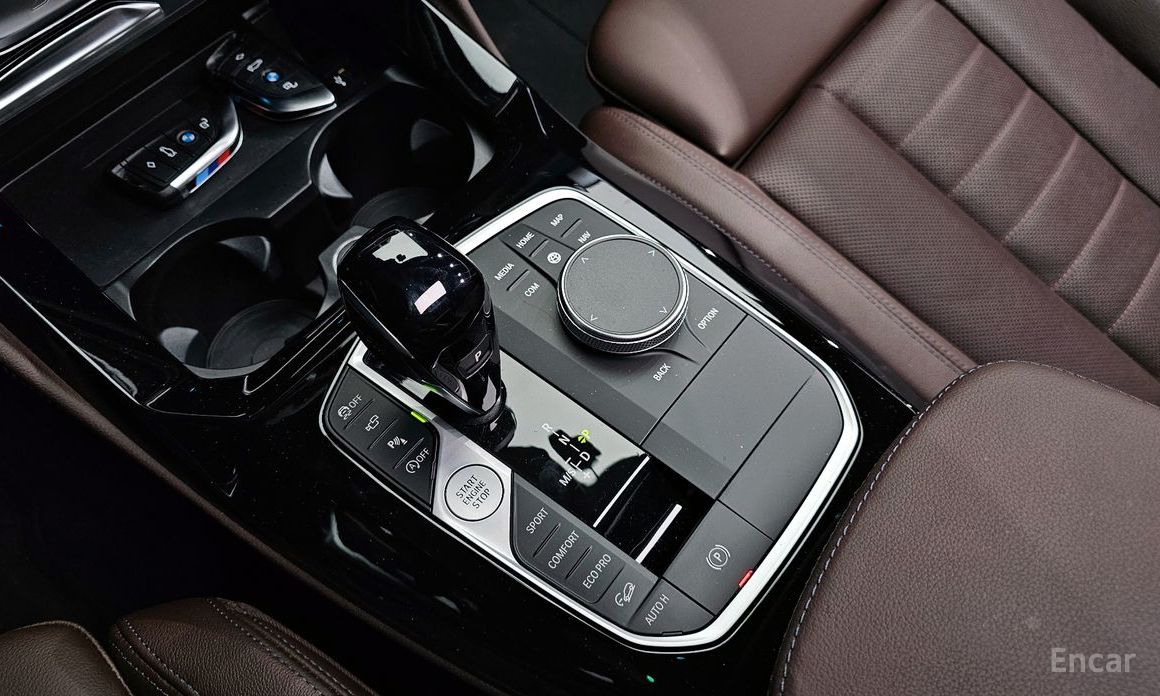 2024 BMW X4 II (G02) Рестайлинг xDrive20i M Sports Pro с пробегом 14 359 км