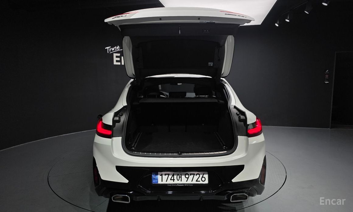 2024 BMW X4 II (G02) Рестайлинг xDrive20i M Sport с пробегом 9 420 км