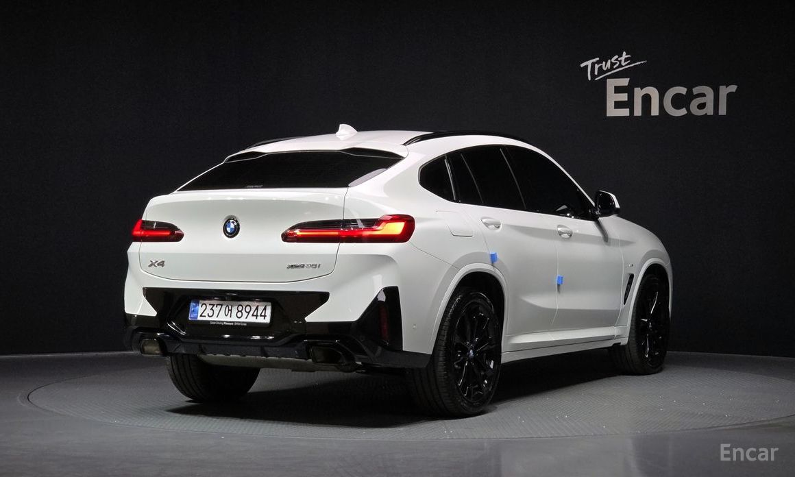 2025 BMW X4 II (G02) Рестайлинг xDrive20i M Sports Pro с пробегом 9 698 км