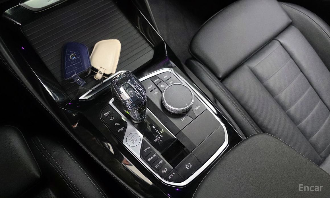 2025 BMW X4 II (G02) Рестайлинг xDrive20i M Sports Pro с пробегом 9 698 км