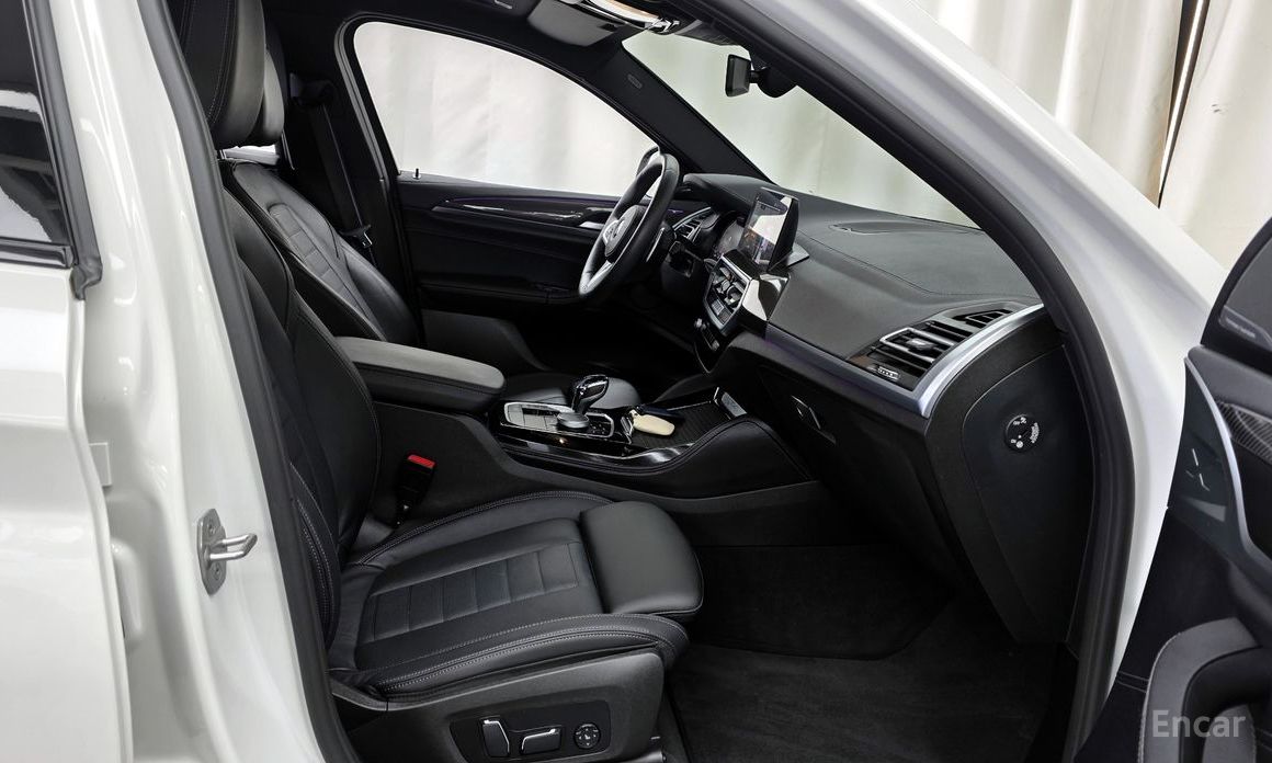 2025 BMW X4 II (G02) Рестайлинг xDrive20i M Sports Pro с пробегом 9 698 км