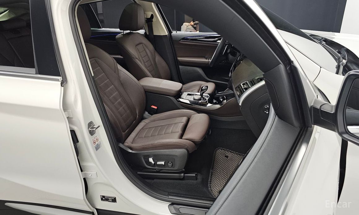2023 BMW X4 II (G02) Рестайлинг xDrive20i xLine с пробегом 29 203 км