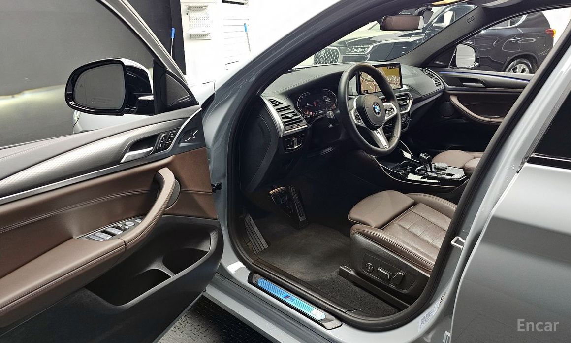 2025 BMW X4 II (G02) Рестайлинг xDrive20i M Sport Pro Special Edition с пробегом 12 542 км