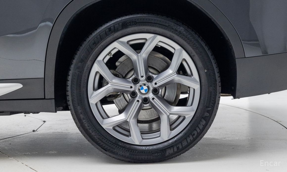 2023 BMW X4 II (G02) Рестайлинг xDrive20i xLine с пробегом 45 429 км