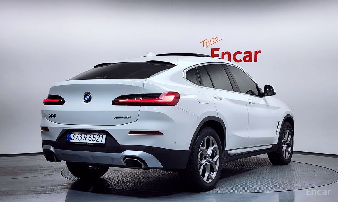 2023 BMW X4 II (G02) Рестайлинг xDrive20i xLine с пробегом 43 750 км