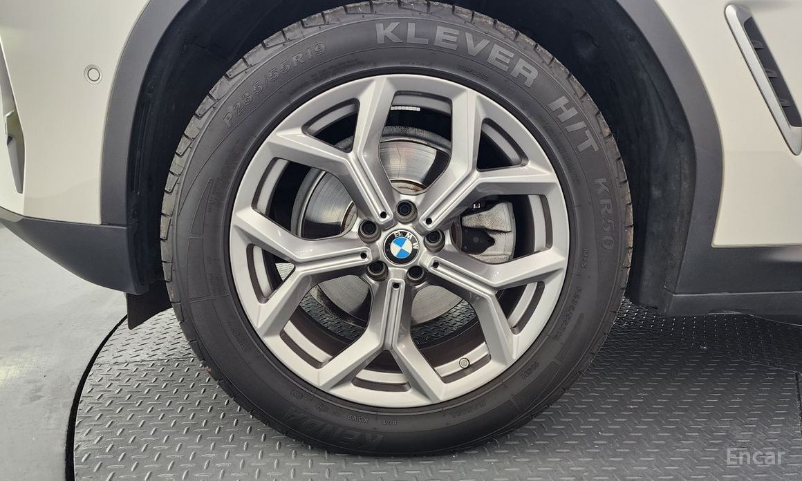 2023 BMW X4 II (G02) Рестайлинг xDrive20i xLine с пробегом 43 750 км