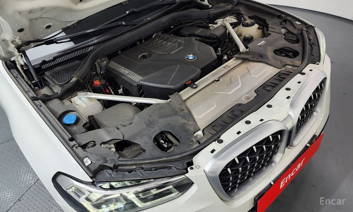2023 BMW X4 II (G02) Рестайлинг xDrive20i xLine с пробегом 43 750 км
