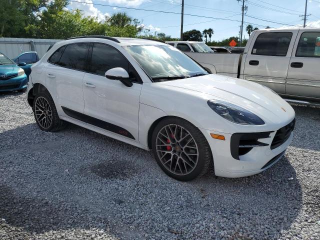 PORSCHE MACAN GTS 2021