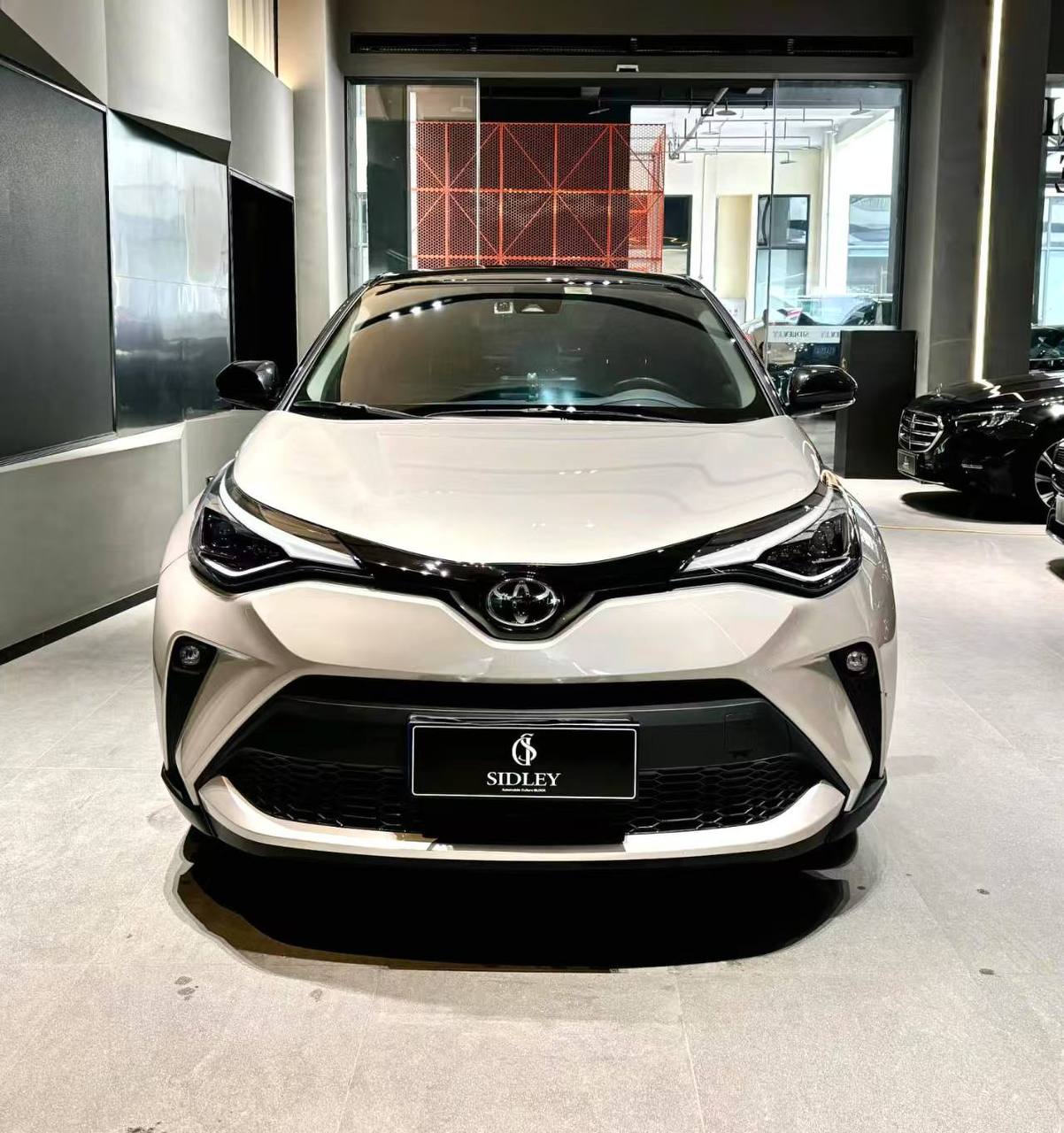 TOYOTA C-HR 2021