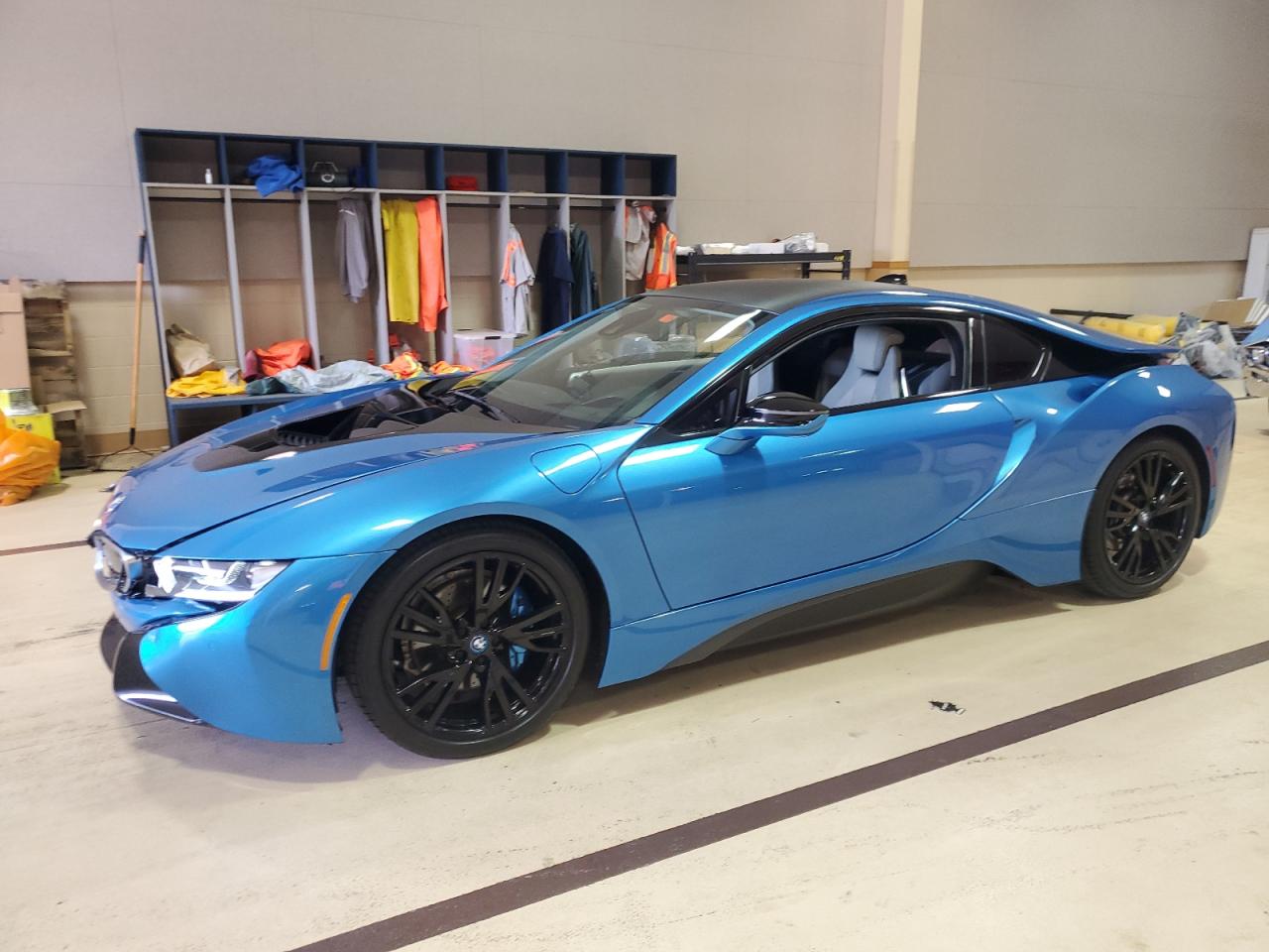 BMW I8 2016