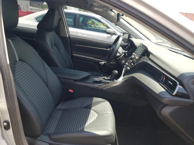 TOYOTA CAMRY SE 2021
