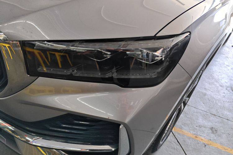 Geely Monjaro 2021