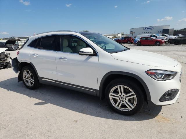 MERCEDES-BENZ GLA 250 2021