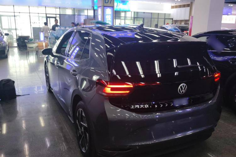 VOLKSWAGEN ID.3 2024