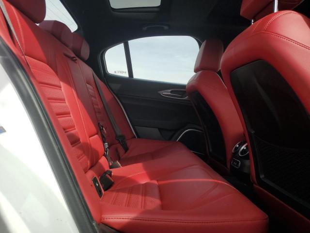 ALFA ROMEO GIULIA SUPER 2022