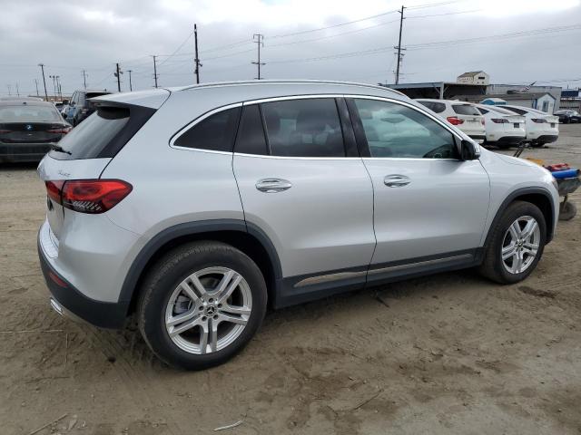 MERCEDES-BENZ GLA 250 4MATIC 2021