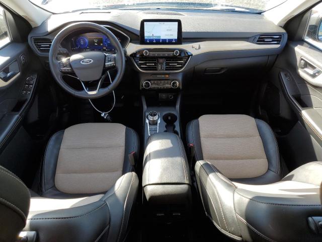 FORD ESCAPE TITANIUM 2022