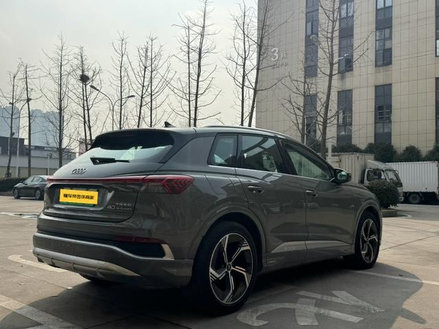 AUDI Q4 E-TRON 2023