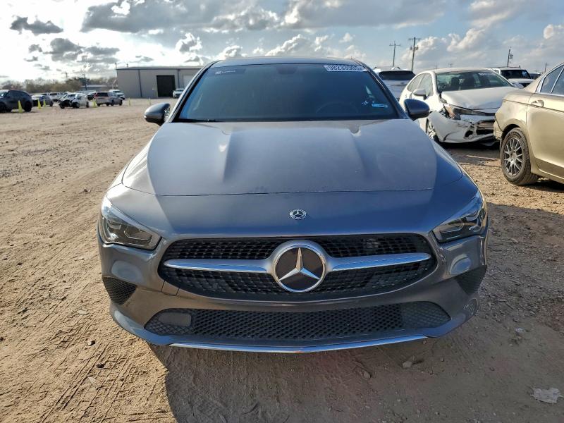 MERCEDES-BENZ CLA 250 2021
