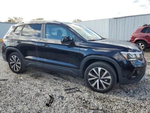 VOLKSWAGEN TAOS SE 2022