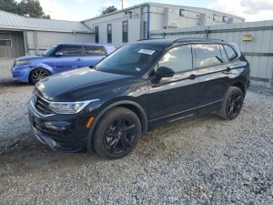 VOLKSWAGEN TIGUAN SE R-LINE BLACK 2024