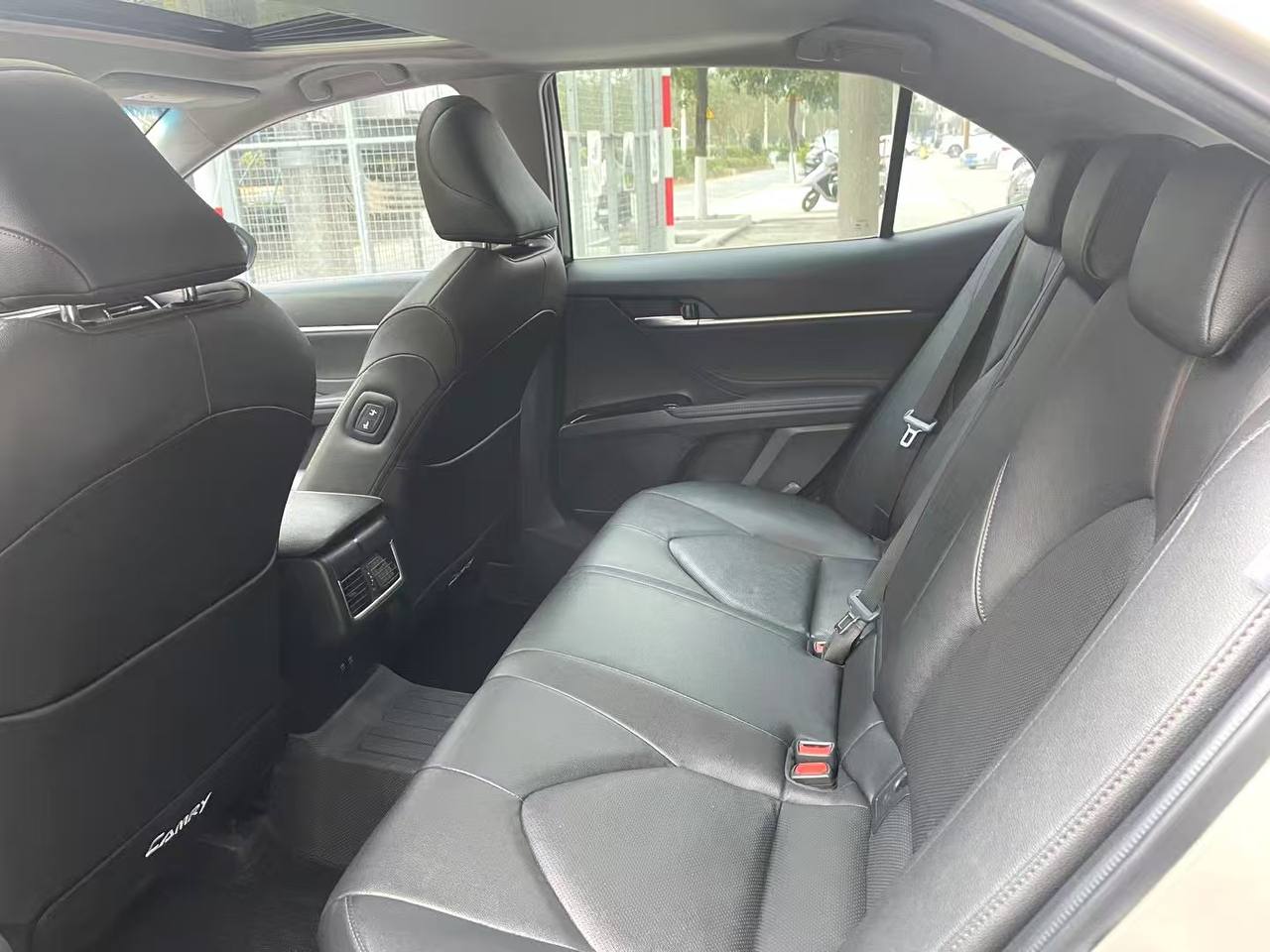 TOYOTA CAMRY 2022