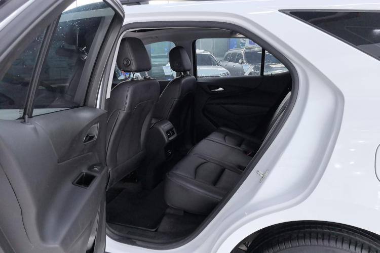 CHEVROLET EQUINOX 2021