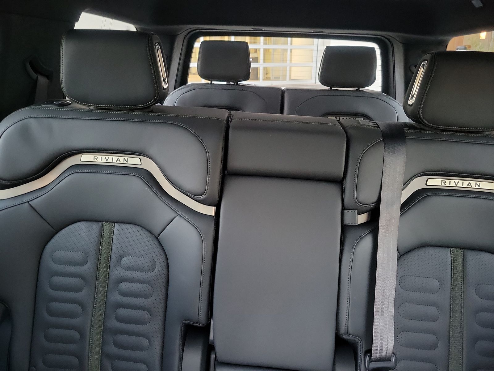 Rivian R1S Launch Edition 2022