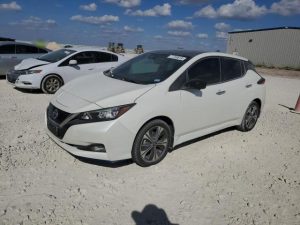 NISSAN LEAF SV PLUS 2020