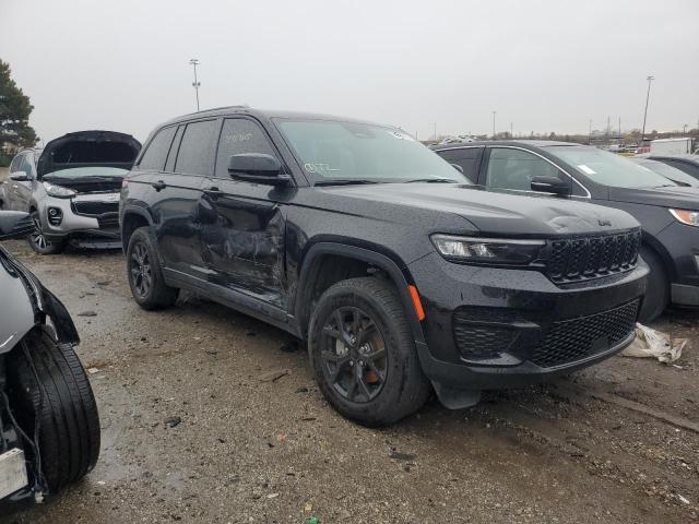 JEEP GRAND CHEROKEE LAREDO 2024