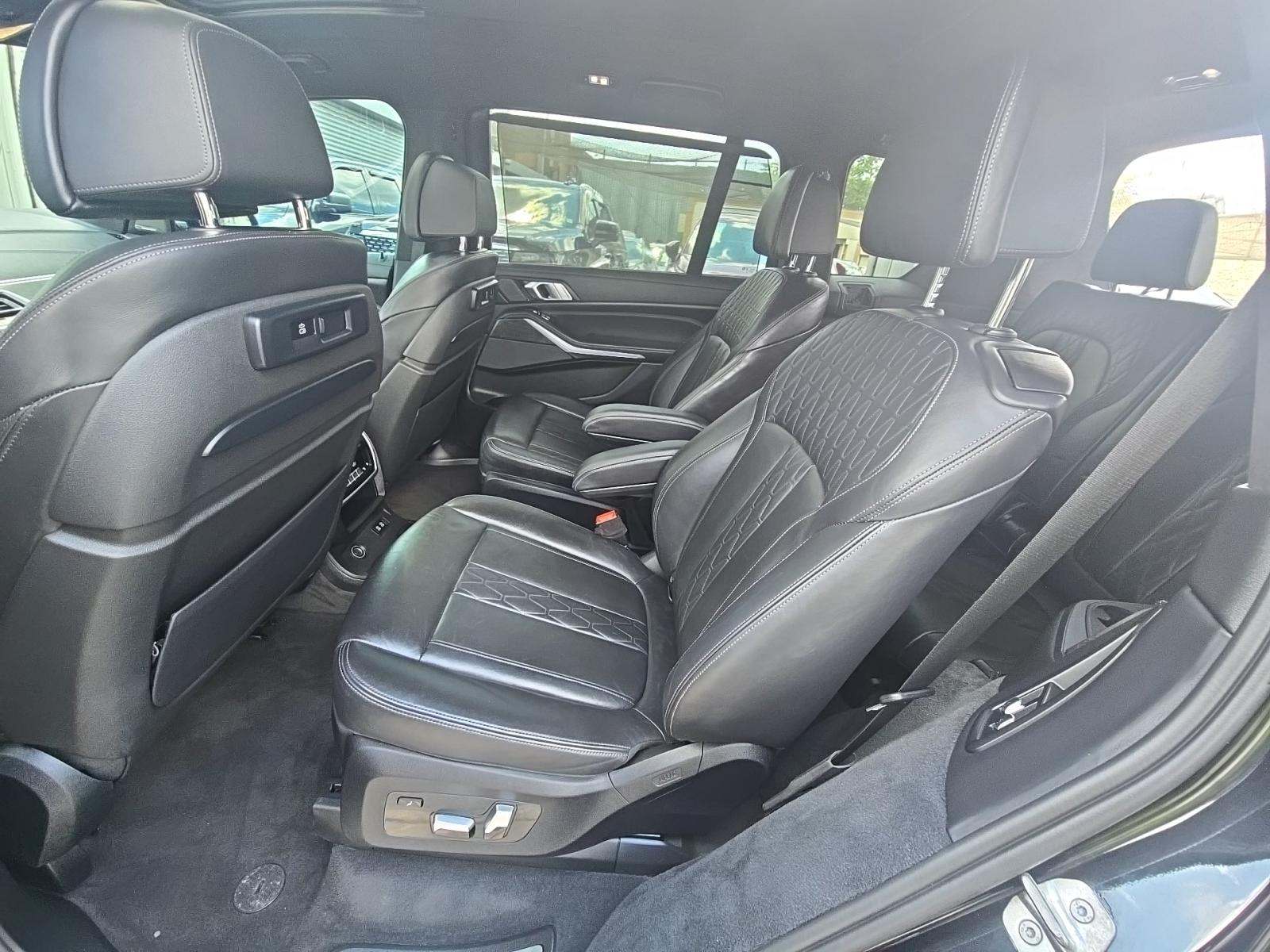 BMW X7 XDRIVE40I 2021