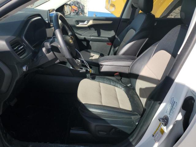 FORD ESCAPE TITANIUM 2022