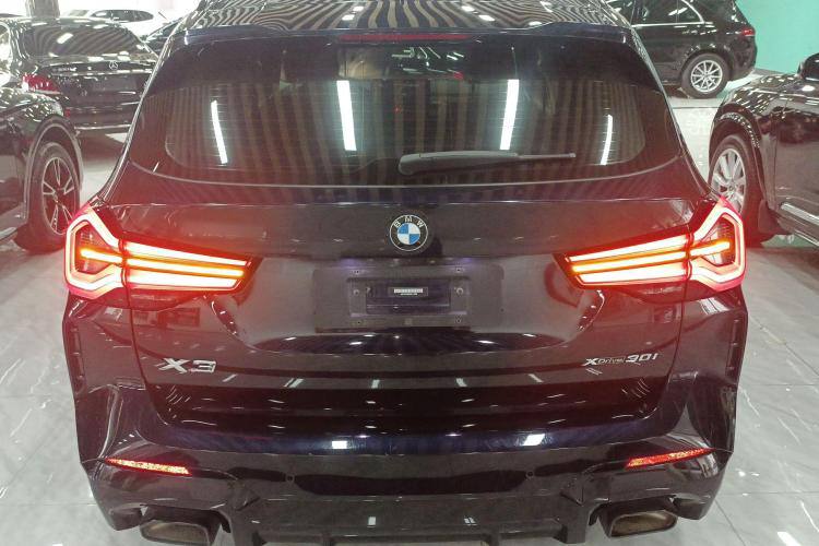 BMW X3 XDRIVE30i 2022