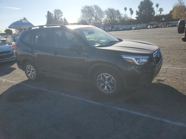 SUBARU FORESTER PREMIUM 2021