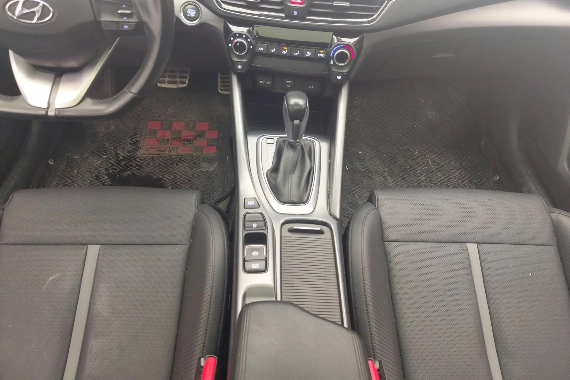 HYUNDAI LAFESTA 2019