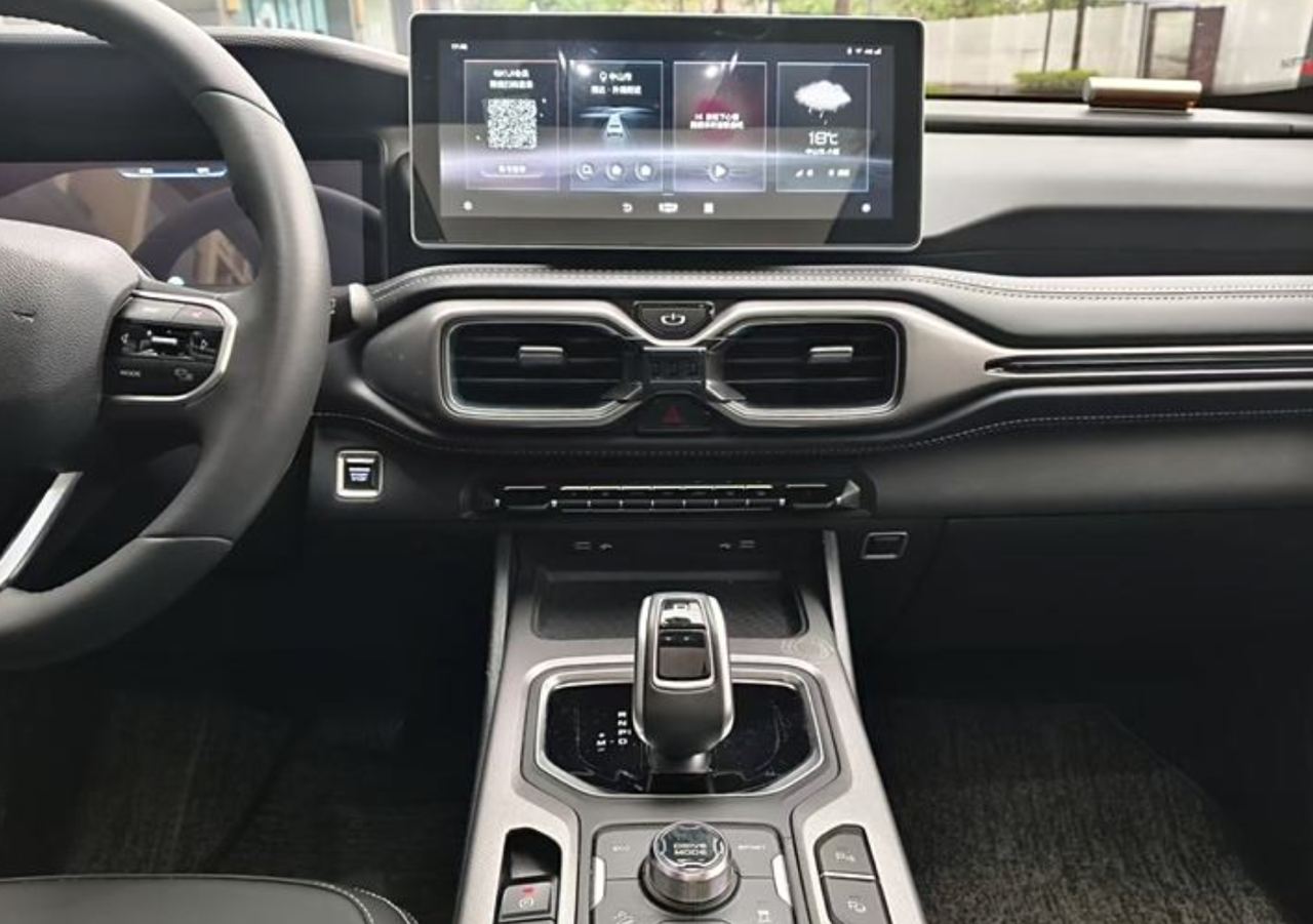 Geely Haoyue 2020