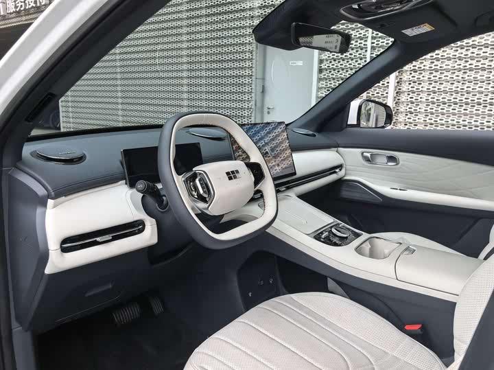 Geely Starship Galaxy 7 EM-i 2025
