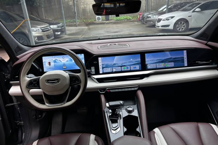 Geely Xingyue L 2021
