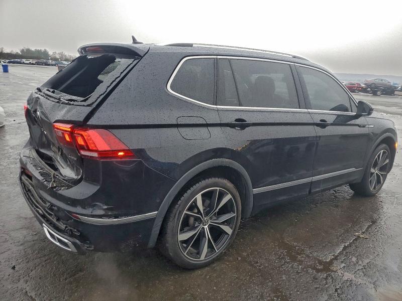 VOLKSWAGEN TIGUAN SEL R-LINE BLACK 2024