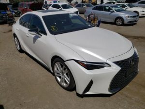 LEXUS IS 300 2021