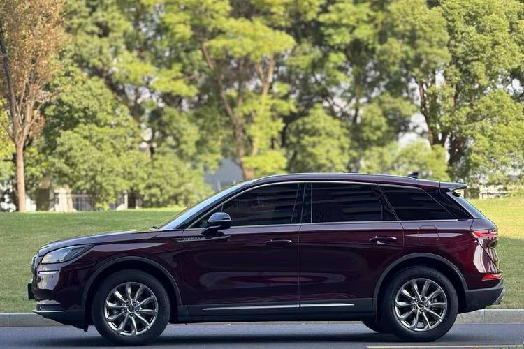 LINCOLN CORSAIR 2021